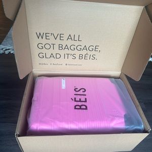 Beis The 29" Large Check-In Roller in Barbie™ Pink